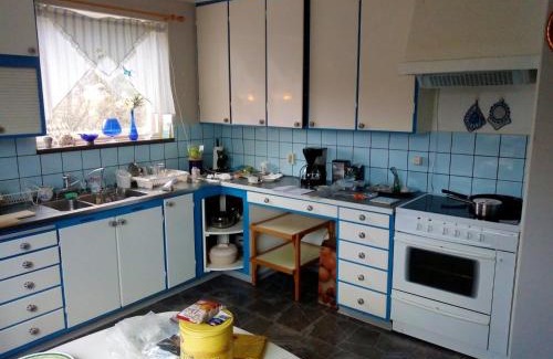Ambjorby House | Family-Friendly 3-Bedroom Retreat Near Ambjorby Beach
