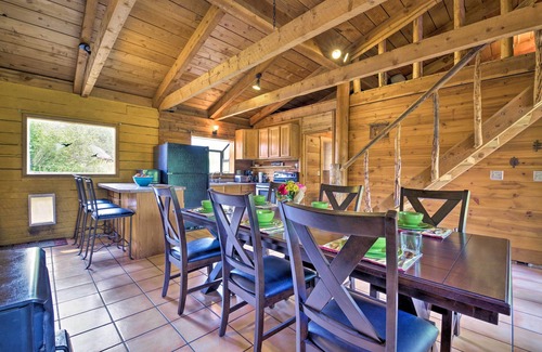 New Meadows Cabin | Inviting Idaho Cabin Near Payette Lake with Spa & Kitchen