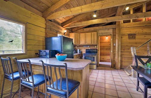 New Meadows Cabin | Inviting Idaho Cabin Near Payette Lake with Spa & Kitchen