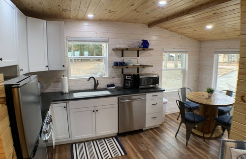 Canadian Cabin | Nature Retreat by the Water: Perfect for Hiking & Family
