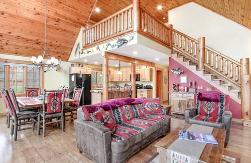 Necedah House | Secluded Lakefront Retreat with Boat Slip & Game Room