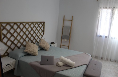 La Vall de Laguar House | Welcoming Rustic Lantana: Family-Friendly Retreat with Kitchen
