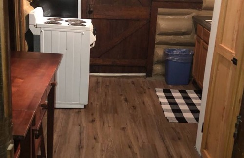 Markleysburg Cabin | Discover Cabin 7 in the Heart of Laurel Highlands