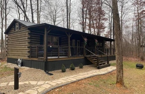 Mitchell Cabin | Rustic Retreat with Ocean View near State Park - Rated 9.8