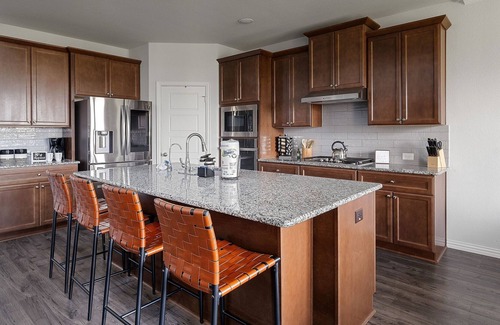 Weston House | Modern 5BR Frisco Home with In-Law Suite - Family Friendly!