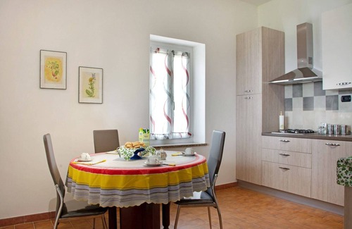 Moncucco Torinese House | Discover Belvilla by OYO Casale Adriano Country House