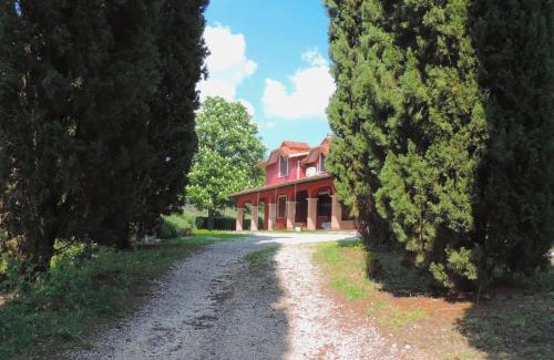 Quartaccio House | Inviting Pool Villa in the Scenic Roman Countryside