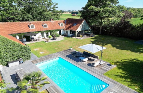Bellegem House | Rustic Retreat w/Pool