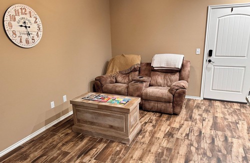 Wagoner County Apartment | Rustic Retreat , with. all the luxury of home.