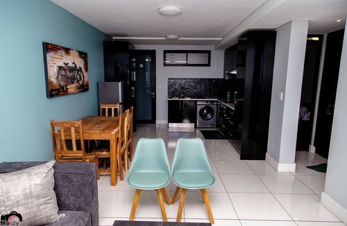 Windhoek Central Apartment | Rustic Ruby Central@ 77 Independence