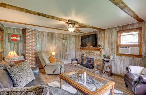 Sturgis House | Inviting Sturgis Cabin Retreat in Black Hills Forest
