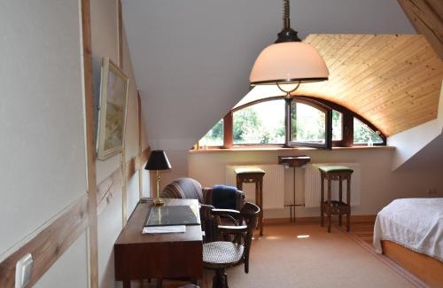 Neu Bartelshagen Apartment | Cozy Apartment in Buschenhagen Featuring a Beautiful Garden