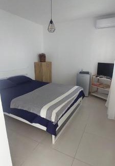 Sakës House | Cozy Rustic Tale Guesthouse: Pet & Child Friendly Retreat