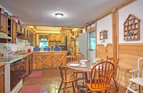 Taswell House | Rustic Taswell Cabin: Walk to Patoka Lake, Pet Friendly!