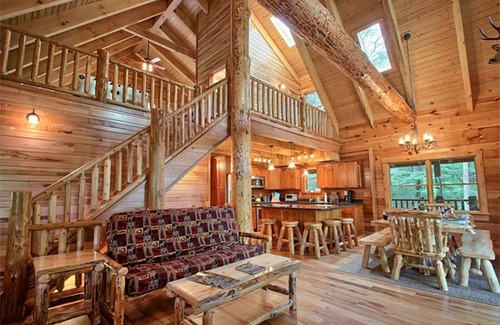 Logan House | Rustic Vacation Cabin with a Private Hot Tub near Lake Logan, Ohio