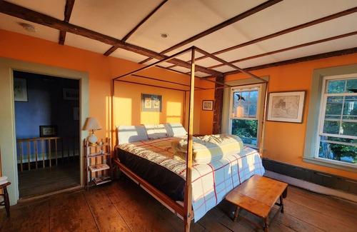 Shaftsbury Other | Inviting Vermont Farmhouse with Spa and Hot Tub Amenities