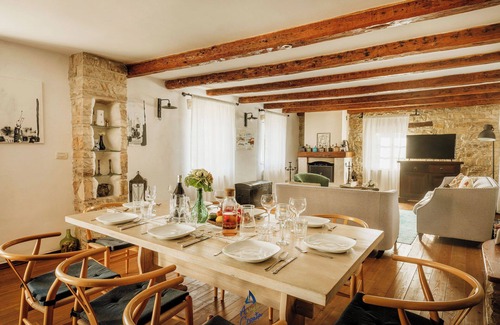 Makovci Villa | Spacious 5BD Villa with Pool and Ocean View Awaits You