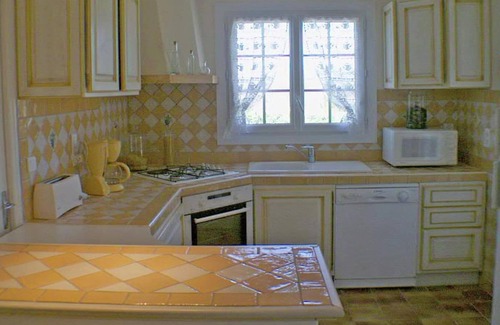 Cereste House | Rustic villa with pool in Cereste, France