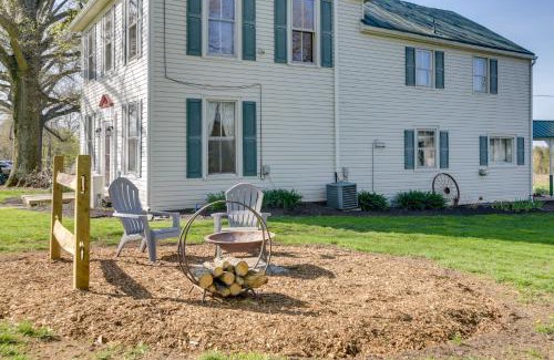 Rossville House | Pet-Friendly Wellsville Home - Explore Nearby Roundtop Mountain