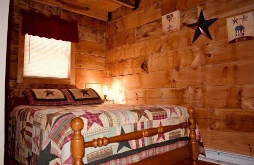 Valley Head House | Rustic Wooden Cabin Settled Between Trees in Monterville, West Virginia