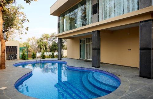 Denkanikota Villa | Rustica Villa By JadeCaps: 7BHK with Private Pools