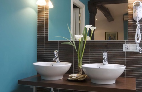 Brinas Hotel | Charming Stay at Rusticae Hospedería Señorío de Briñas