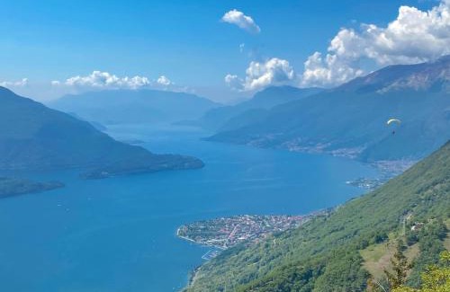 Montemezzo House | Rustico Bella Vita: Pet and Child-Friendly Retreat