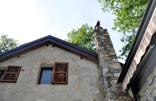 Capriasca House | Pet-Friendly Retreat at Rustico Gola di Lago with Pool