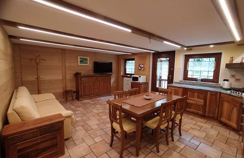 Arvier Apartment | Enchanting Rustico: Explore Green Areas & Scenic Trails
