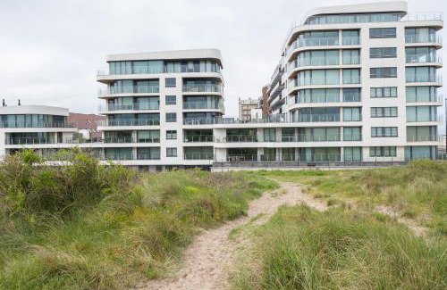Raversijde Apartment | Peaceful Apartment Retreat near Oostende and Middelkerke