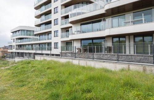 Raversijde Apartment | Peaceful Apartment Retreat near Oostende and Middelkerke