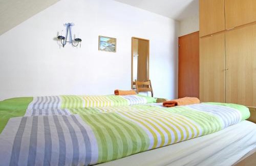 Oberschledorn Apartment | Cozy Medebach Apartment with Terrace and Pet-Friendly Options