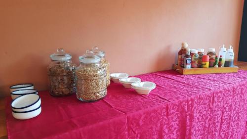 Vredefort Bed & Breakfast | Rustique Paris Guest House: Cozy Retreat with Hot Tub