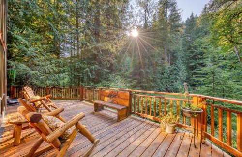 Rhododendron House | Rustling Waters Getaway: Family-Friendly with Hot Tub Access