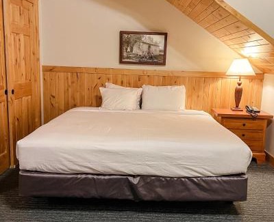 Deerwood Cabin | Relax at Ruttger's Bay Lake Resort with Ocean View & Spa
