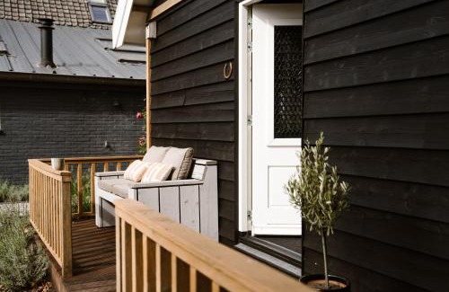 Municipality of Oudewater Apartment | Eco-Friendly Ruyge Weyde Logies: 4-Star Guest Favorite