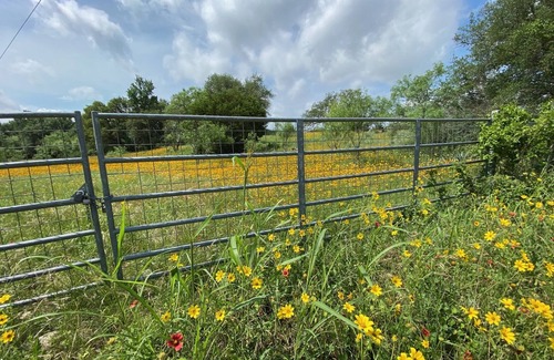 Rising Star House | Unique RV Camp Site on a Working Cattle Ranch