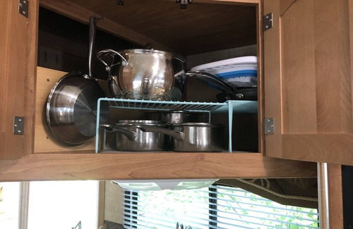 James Monroe House | Cozy Efficiency Apartment with Kitchen and Breakfast Included