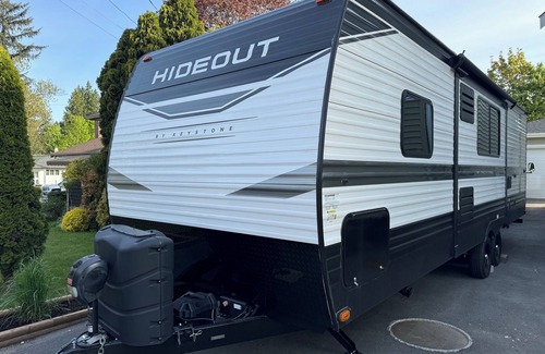 Delta House | Convenient RV Rentals with Campsite Access and Pet Friendly