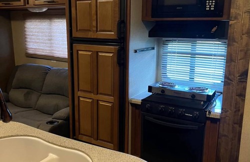 Southwest Ranches House | Perfect RV Getaway: Ideal Location to Relax and Explore!