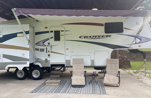 Laurel House | Top-Rated RV Living with Pool at The House on the Hill