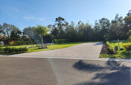 Biggar RV Rental | RV Lot for Rent in Luxury Motorcoach Resort - Lot 3