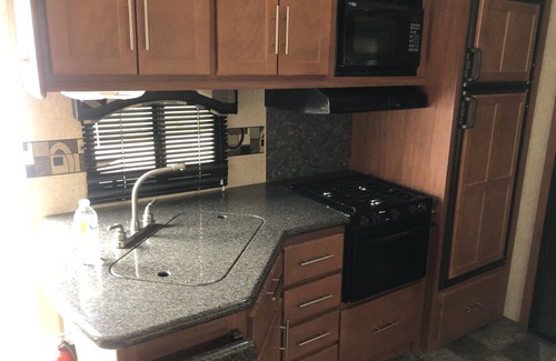 Montgomery County House | Relaxing RV Retreat on a Private Lake with Scenic Views