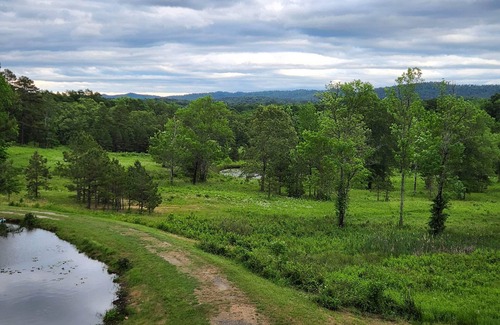 Oden House | Family-Friendly RV Site with Electric Hookup Available