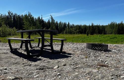 Sterling House | Convenient RV Site with Full Hookups for Family Fun
