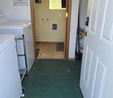 Sterling House | Convenient RV Site with Full Hookups for Family Fun