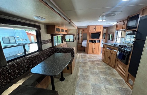 Christina Lake RV Rental | Discover RV & Site Rentals at Christina Pines Campground