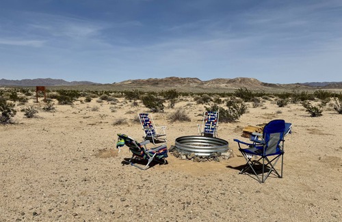 Wonder Valley RV Rental | Cozy Campground with Fire Pit for Starry Nights