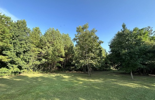 Crowville RV Rental | Family-Friendly 18 Acre Campground for RVs and Tents