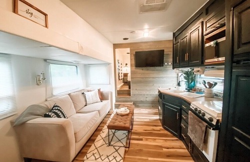Graford House | Relaxing Lake View Retreat at PK – Pet Friendly & More!